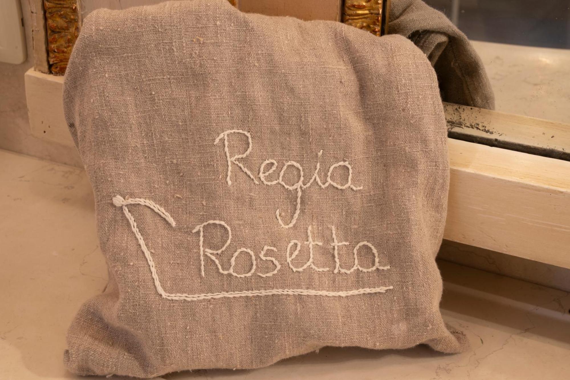 Regia Rosetta - Royal Rooms Borghetto Valeggio sul Mincio Esterno foto