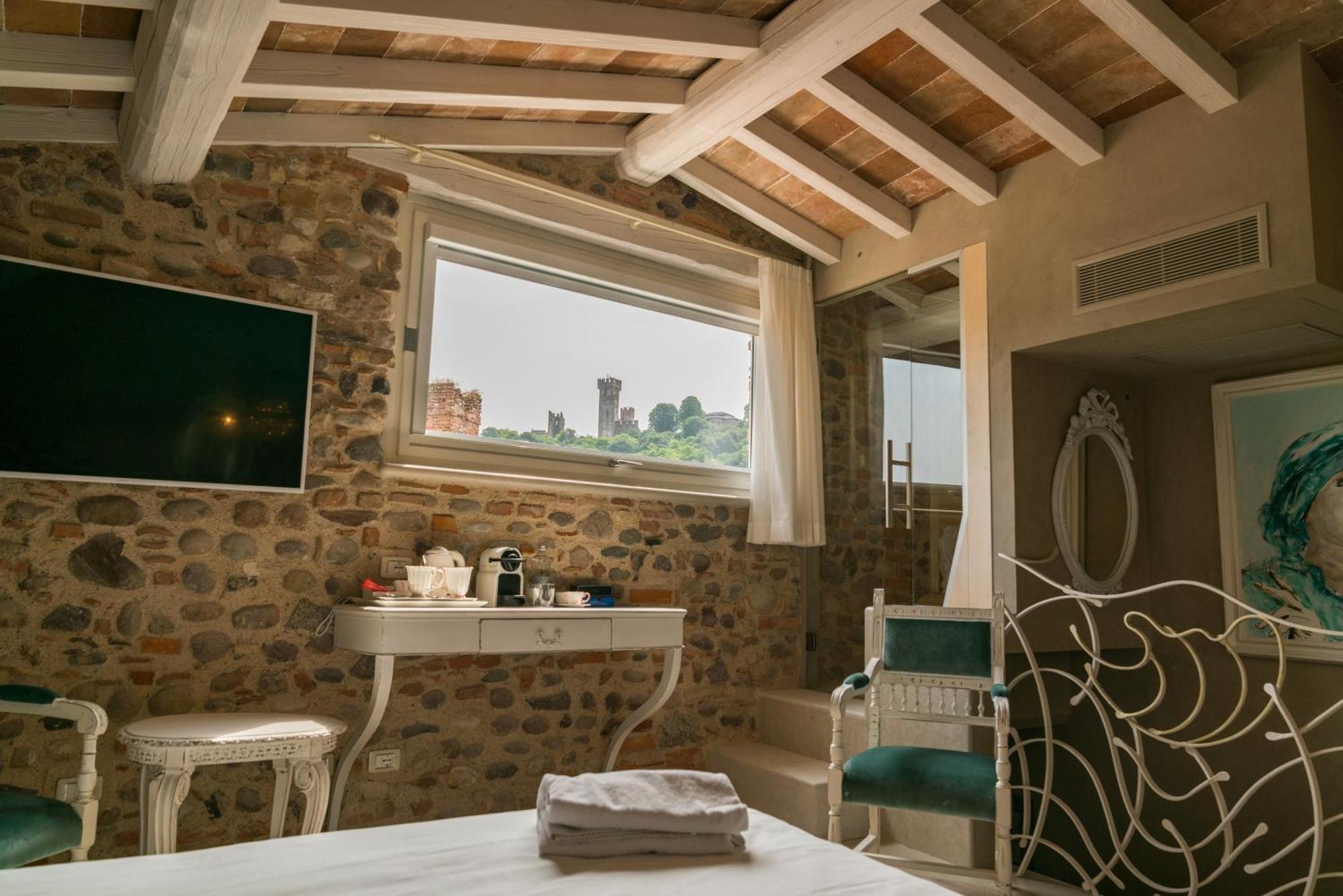 Regia Rosetta - Royal Rooms Borghetto Valeggio sul Mincio Esterno foto